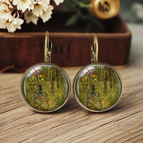 Resim Gustav Klimt Esintili Vintage Çiftlik Bahçesi & Haç Alaşım Cam Yuvarlak Küpeler - Tatil Temalı Sanatsal Tasarım, Pil Gerekmez, Günlük Kullanım & Erkekler için Noel/Şükran Günü Hediyesi, Şükran Günü Küpeleri, Bayramlık Aksesuarlar, İzlenimci Tasarım, Altın Tonlu Takı, Mevsimsel Aksesuarlar, Dayanıklı Malzeme, Sanat Severler İçin 
