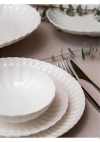 Resim Kütahya Porselen Bone Luz Form Yemek Takımı Beyaz 24 Parça 6 Kişilik Beyaz 