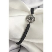 Resim Pirinç Füme Renk Zirkon Taşlı Nazar Boncuk Işleme Makrome Asansörlü Model Kadın Bileklik 