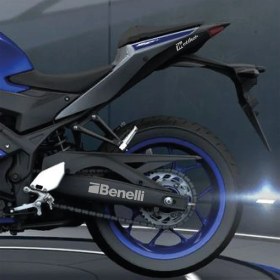 Resim Benelli Yazılı Arka Maşa Metalik Gri Sticker Etiket Modeli 