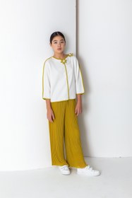 Resim Kız Çocuk Bisiklet Yaka Oversize Broş Çiçek ve Biye Detaylı Bluz - Ekru/Yeşil - 7 Yaş 