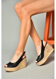Resim Fox Shoes S996063509 Siyah Dolgu Topuklu Kadın Ayakkabı Siyah 