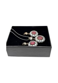 Resim Oya Silver İri Beyaz Zirkon Çevrili Rose Yakut Gümüş Set&takım 