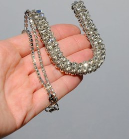 Resim TASARIM ARABAM ATİKE ELİF AKIN Gümüş 7 Cm ''u'' Harf Dikiz Süsü 
