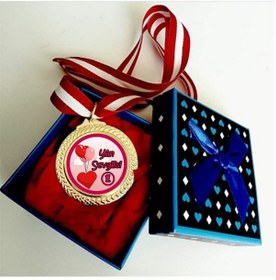 Resim Sevgiliye Özel Madalya - Yılın Sevgilisi Madalyası (269699383) Altın 