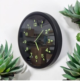 Resim Fosforlu Karanlıkta Parlayan Kabartma Rakam Siyah Duvar Saati Çap 37 Cm Siyah 