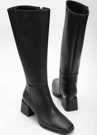 Resim Egepass ELSA Siyah Diz altı şık ve rahat topuklu kare burun kadın çizme 