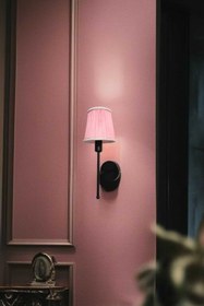 Resim BSA LIGHTING POLEN TEKLİ SİYAH BOYALI ÇOCUK ODASI APLİK (YELPAZE PEMBE KONİK ABAJURLU) 