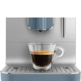 Resim Smeg Mat Fırtına Mavisi Otomatik Espresso Kahve Makinesi 