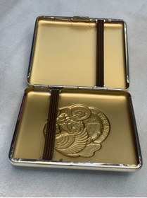 Resim Sorendy 20135 Metal Sigara Tabakası Lüks Tasarım Şık Hediyelik Kare Tasarım Desenli Standart Kısa Tabla 90mm 