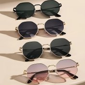 Resim 4 Parça Retro Çok Açılı Tam Kasa Metal Gözlük Erkek ve Bayanlar için, Trend Moda Şık Sokak Stili Renk Çeşitliliği, Seyahat Aksesuarları,Sokak Stili Gözlükler,Şık Gözlükler,Retro Çerçeveler,Hafif Gözlükler,Yüksek kaliteli lensler,Unisex Gözlük,Günlük Kullanıcılar,Şehir Stili 