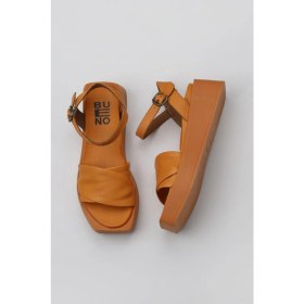 Resim Bueno Shoes Kadın Dolgu Topuklu Sandalet 5 cm Turuncu Deri Modeli Rahat Ve Şık 