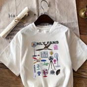Resim Kadınlar için Rahat Yaka T-Shirt, "Sadece Hayranlar" Grafik Baskısı, Kısa Kollu, Renkli Karikatür Tasarımı, Yumuşak Polyester Kumaş, Tüm Mevsimler İçin Rahat Uygunluk, Günlük Giyim | Eğlenceli Moda | Polyester Te 