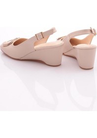 Resim Dgn 24338 Kadin Arkadan Bağlamali Dolgu Topuklu Ayakkabi Ekru 