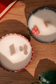 Resim Love Bundles El yapımı Yılbaşı Modeli%100 Soya Wax Mumu | Hediye | Yılbaşı | Stories Candle | New Year Lacivert 