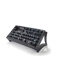 Resim Novation Peak Polifonik Masaüstü Synthesizer 