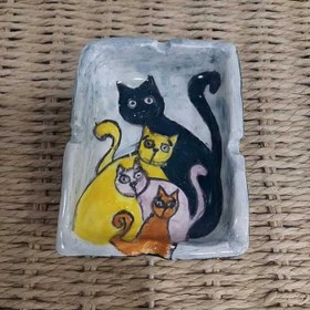 Resim El Yapımı Seramik Kedi Desenli Küllük, Gri Zemin Üzerine Renkli Kediler, 12x8 cm Büyük Boy Dekoratif Kül Tablası 
