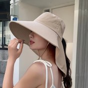 Resim Kadınların Hafif Nefes Alabilen Geniş Kenarlı Şapka - Ponytail Deliği ile Ayarlanabilir Çekme, Bej Polyester, Açık Hava Aktiviteleri, Tatil, Rahat Sporlar ve Günlük Giyim için, Tatil Başlığı, Moda Başlığı, Rahat Başlık 