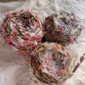 Resim 50G renkli çiçek örgü ipliği DIY için, Monet Bahçesi Serisi'nden, çantalar, şapkalar ve planlayıcı malzemeleri yapmak için uygun. 