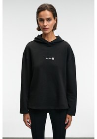 Resim Grimelange Camellıa Kadın Önü Nakışlı Etek Ucu Yırtmaçlı Kapüşonlu Comfort Fit Siyah Sweatshirt Siyah 