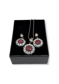 Resim Oya Silver İri Beyaz Zirkon Çevrili Rose Yakut Gümüş Set&takım 