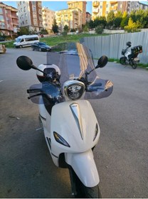 Resim Motocam Rks Letbe Lb 125 Ön Cam 2023-2026 Model 45cm Füme Renkli 4mm Elcikli Aparatsız 