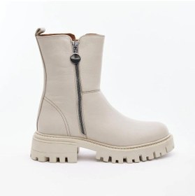 Resim Castle Black Kadın Bot 001 