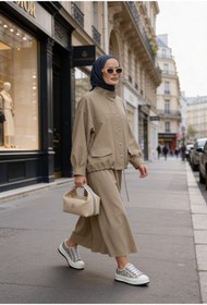 Resim Aselim Hijap Moda Düğmeli Gold Tensel Set-Tesettür Etekli Takım -Bej 