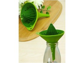 Resim Serenity Haven Beyaz Narenciye Sıkacağı ve Limonluk Pratik Huni ile Kolay Kullanım 