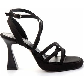 Resim Mat Siyah Kadın Klasik Topuklu Ayakkabı K05215164438 Mat Siyah 