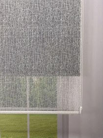 Resim Olympos Serisi Kırçıl Desenli Çift Mekanizmalı Beyaz Tül Siyah Stor Perde Siyah 