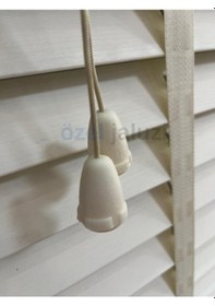 Resim Krem 50 Mm Ahşap Görünümlü Jaluzi Krem 