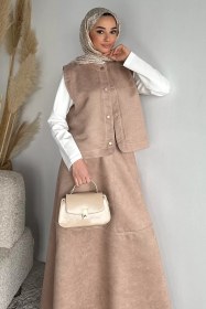 Resim Bisiklet Yaka Body Süet Yelek Etek Tesettür Üçlü Takım Bej TZL-P-00020275 