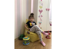 Resim Pufumo Açelya Çocuk Armut Puf Koltuğu ( 1-8 Yaş ) 