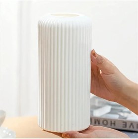Resim Willowhaven Beyaz Modern Çizgili Plastik Vazo, Kuru Ve Hidrofonik Çiçekler İçin 