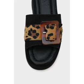 Resim Capone Outfitters Marin Dolgu Topuklu Leoparlı Tokalı Süet Kadın Terlik 
