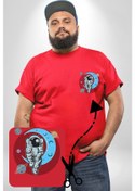 Resim Astronot Uzayda Sıkılmış Kırmızı Büyük Beden Kadın Basic Minimal Baskılı Tişört Kırmızı 