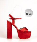 Resim E&L Company Net 16cm Kırmızı saten. Kına için çok uygun. Muazzam işçilik. 