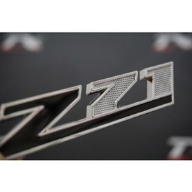 Resim Chevrolet Silverado Z71 Off Road Çamurluk Yanı 3M Krom Metal Logo (547312515) 