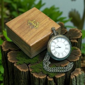 Resim Kuzey Tacı Roma Rakamlı Ahşap Kutulu Köstekli Saat Şık 