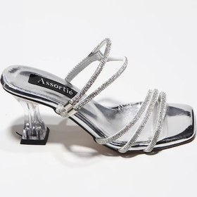 Resim Gümüş Renkli İnce Bantlı Taş Detaylı Topuklu Terlik Gümüş 