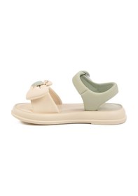 Resim Guja Yeşil Hafif Esnek Taşlı Kız Çocuk Sandalet 25y600-5 F Yeşil 