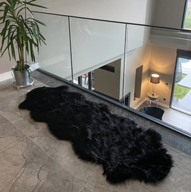 Resim Halı Vagonu Siyah Renkli Uzun Tüylü Exclusive Post - Tekli (Tek Uçlu) / 150x200 