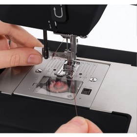 Resim Singer HEAVY DUTY 4432 Black Dikiş Makinesi 