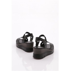 Resim Dgn 23740-23740 Kadin Kalin Taban Sandalet Siyah 