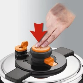 Resim Tefal Clipso Control One 6lt. 2 Hız Turuncu Düdüklü Tencere 