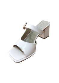 Resim Flora 762 Kadın Kalın Topuklu Taşlı Tokalı Terlik Bej Rugan Siyah 