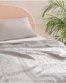 Resim Madame Coco Lucille Çift Kişilik Yatak Örtüsü Gri 