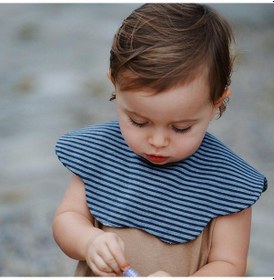 Resim Sones Benzdeer Petal Şekilli Bebek Önlüğü Tükürük Havlusu, Yuvarlak Gri-siyah Çizgili 