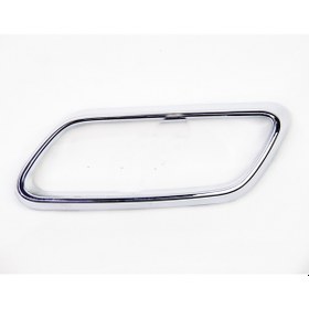 Resim Mercedes W206 Sol (Krom) Egzoz Ucu Çerçevesi 2068858303 